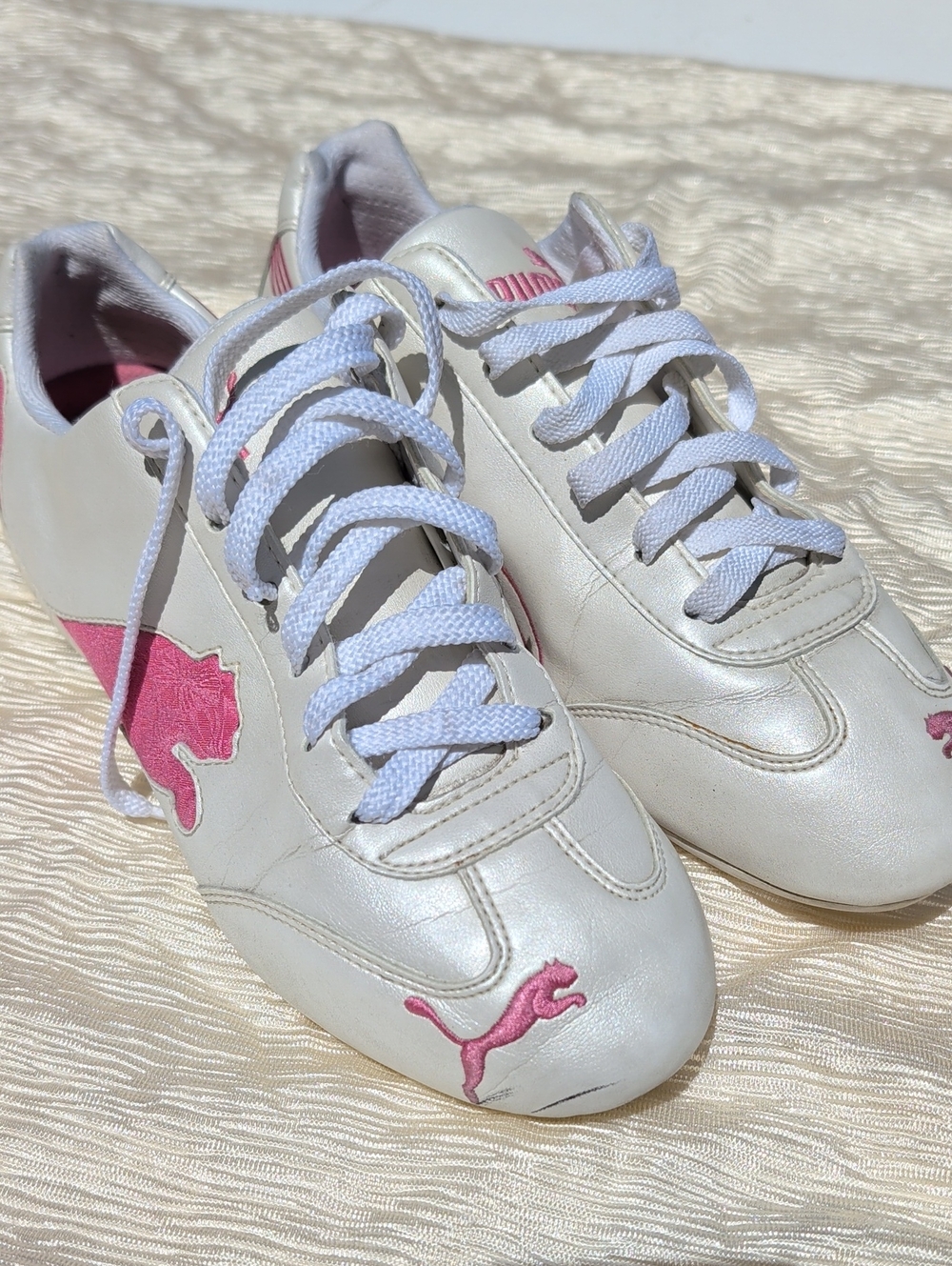 Puma Women's White Leather Sneakers with Pink Puma Logos, Size W9